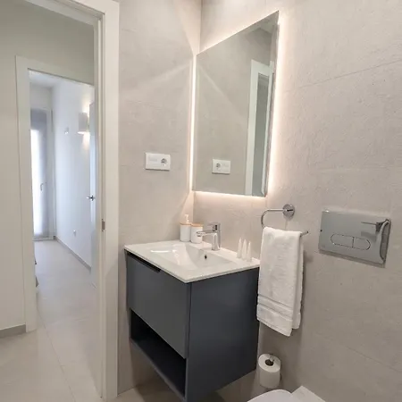 Apartment Ferris & Veleta - 200 Meters From The Sea *
