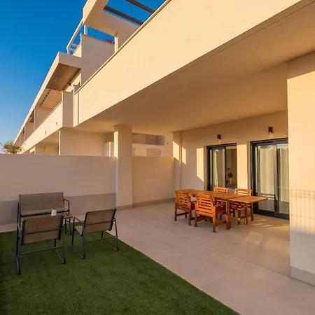 Ferris & Veleta - 200 Meters From The Sea