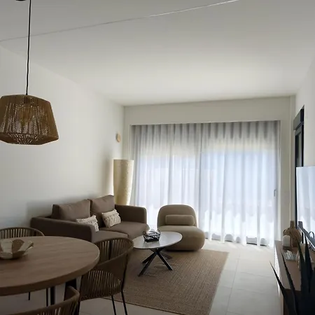 Ferris & Veleta - 200 Meters From The Sea