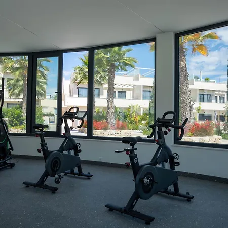 Ferris & Veleta - 200 Meters From The Sea * Torrevieja